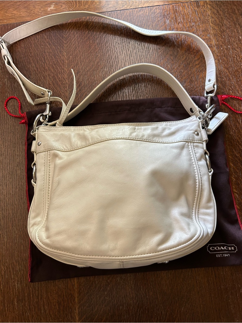 Coach #F14707 Cream Leather Shoulder Bag Hobo & Dust Bag
